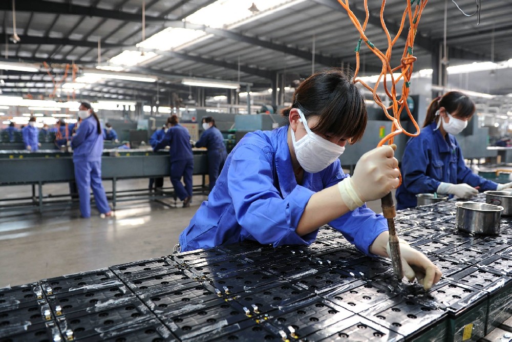 鋰電池生產(chǎn)車間可以用除濕機(jī)嗎？